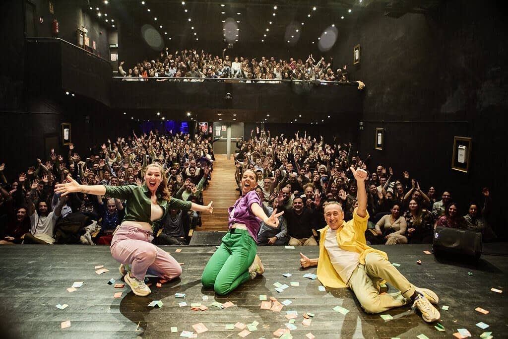Suport obra de teatre solidària «Improshow»